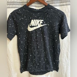 Nike Tee Boys Size XL